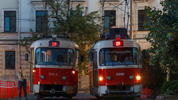Громадський транспорт Києва та пасажири на фоні розбіжностей у тарифах на проїзд