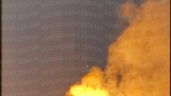 Наслідки нічної атаки на житловий будинок у Києві