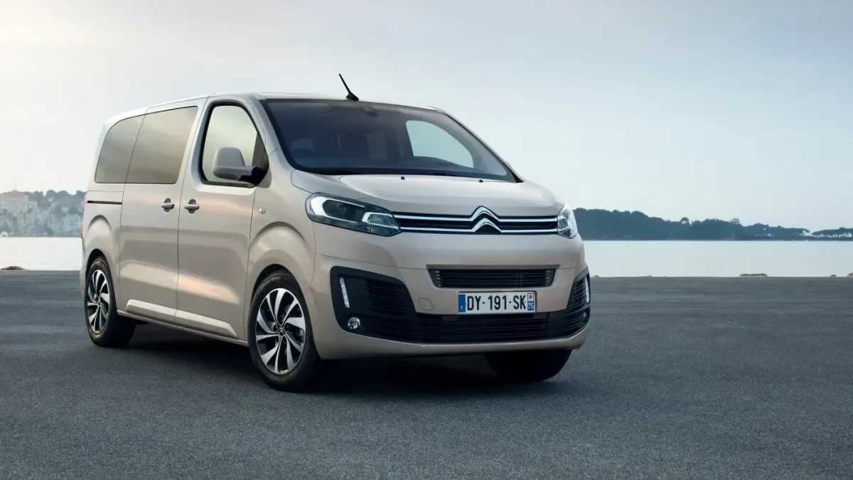 Новий автомобіль Citroen SpaceTourer, придбаний Великодимерською громадою