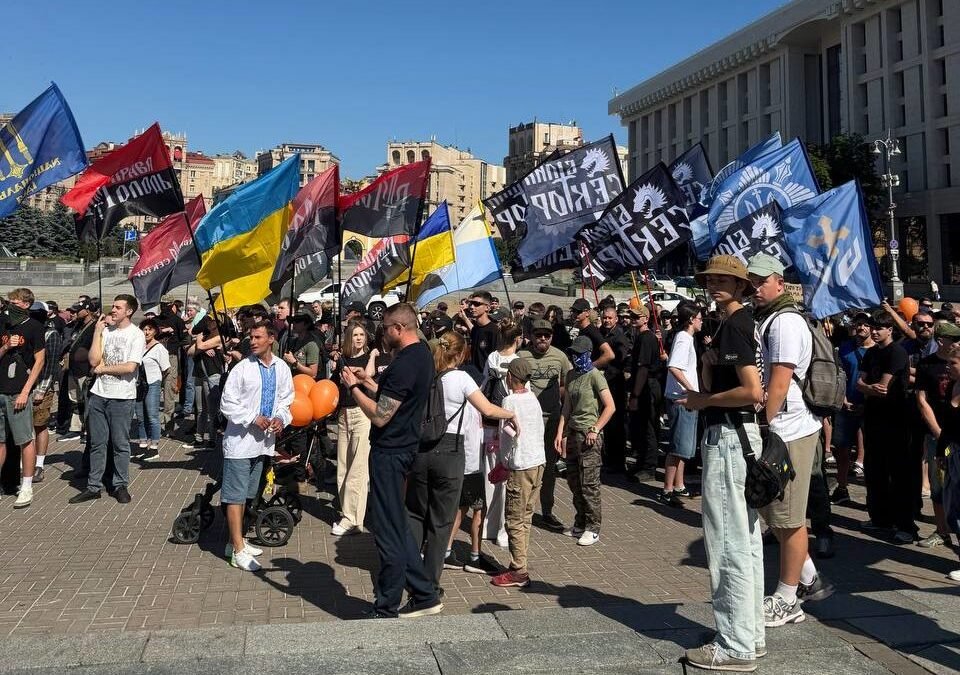Карта центру Києва із позначенням обмежень руху транспорту через Марш рівності