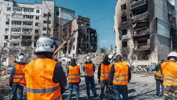 Багатоквартирний будинок на Київщині, що потребує відбудови