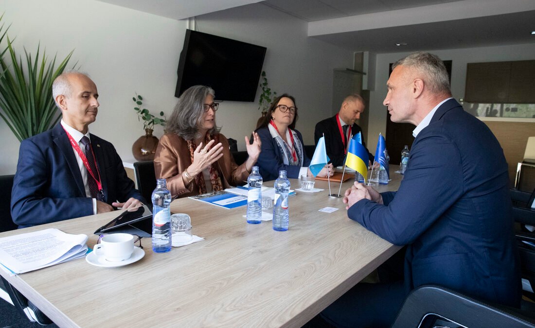 Мер Києва Віталій Кличко під час обговорення оновлення Генплану Києва