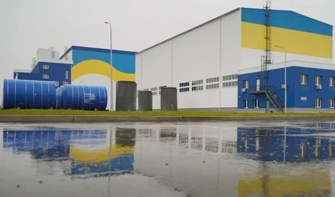 Пошкоджена будівля Централізованого сховища відпрацьованого ядерного палива ЦСВЯП