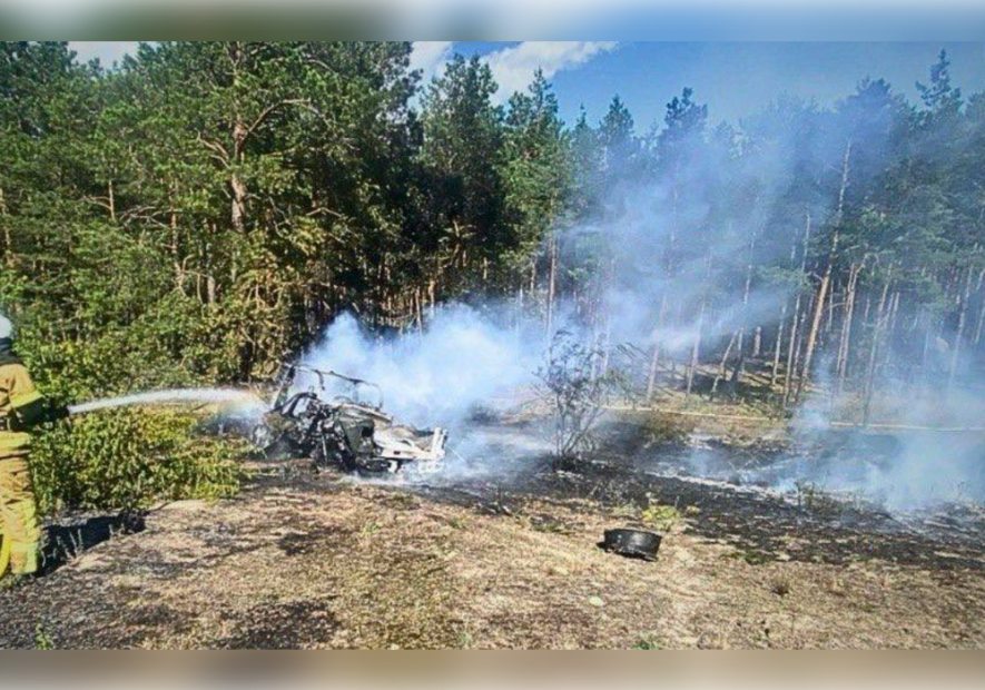 Наслідки дронової атаки: дим над Київщиною та пожежа складів