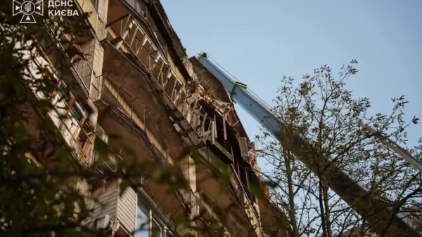Наслідки російського удару по Києву