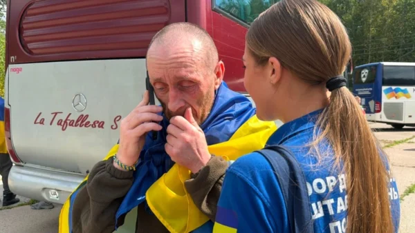 Українські військовослужбовці після обміну полоненими