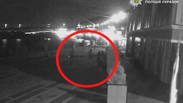 Затримання неповнолітніх у Києві за напад на жінок