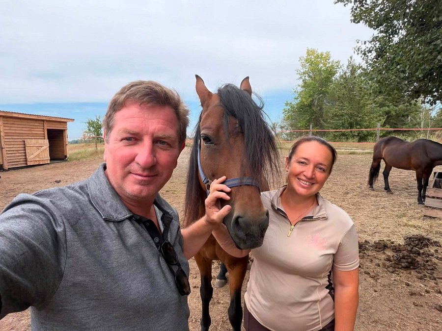 Коні допомагають у реабілітації на ранчо Horse Paradise