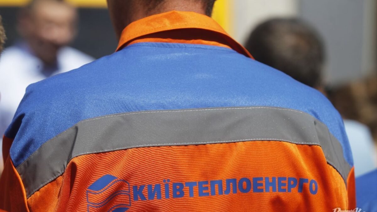 Будівництво теплової мережі на Теремках