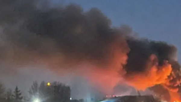 Наслідки падіння уламків ракет у Києві