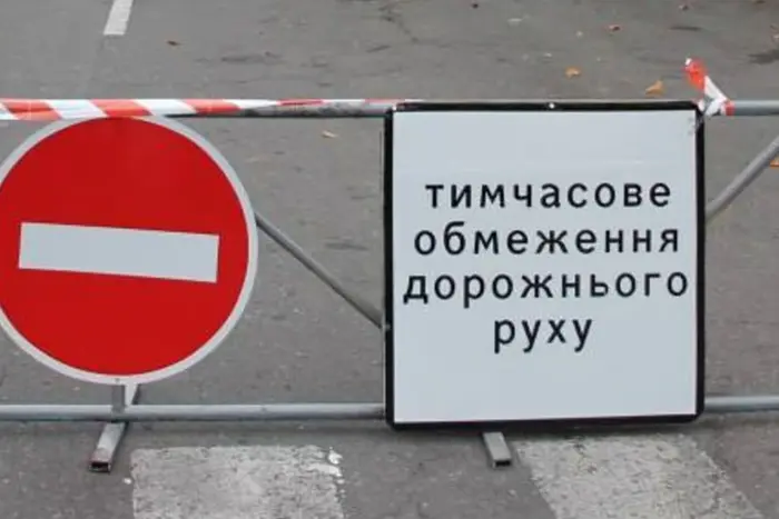 Автобус № 25 у Києві