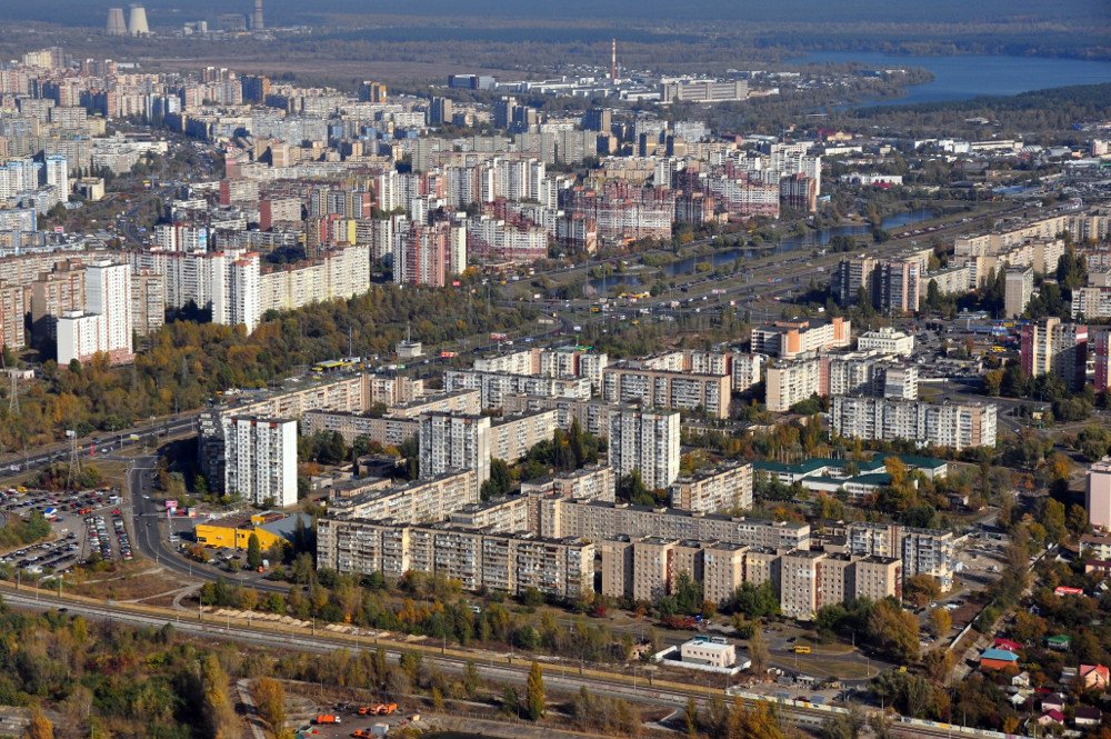 Вид з повітря на Троєщину