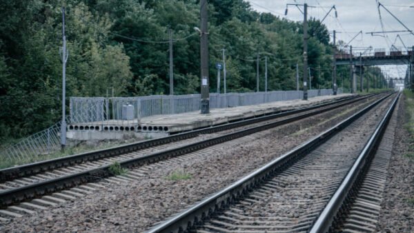 Пошкодження на залізничній станції Квітнева після ракетного удару