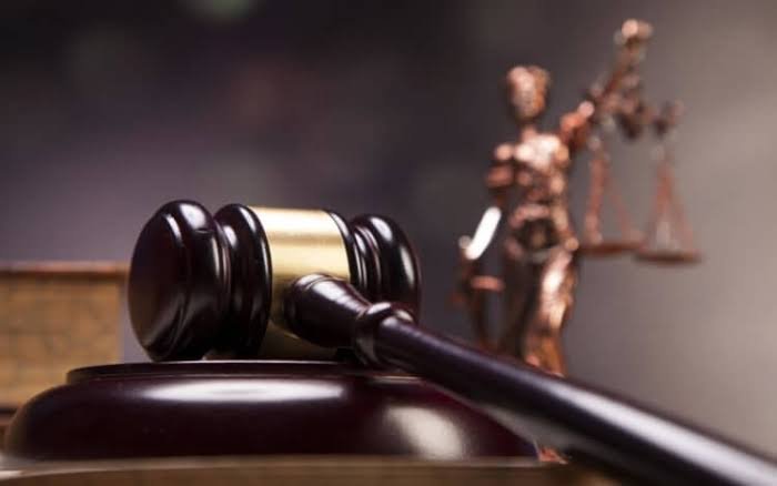 Робота протиповітряної оборони в нічному небі