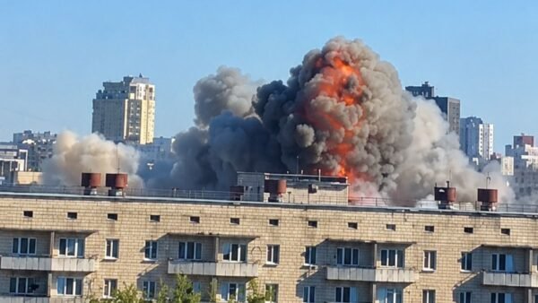 Уражений БпЛА житловий будинок у Києві