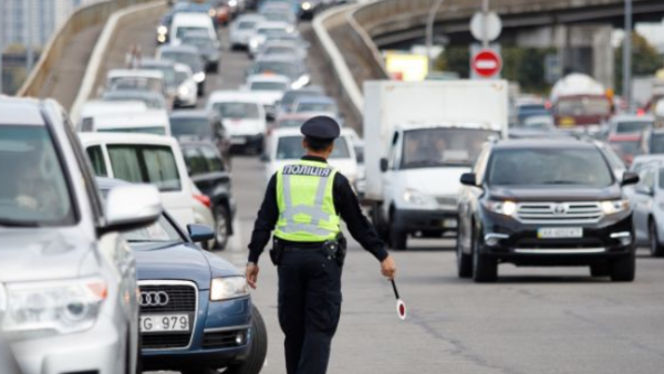 Схема обмеження руху транспорту на вулиці Василя Яна в Києві