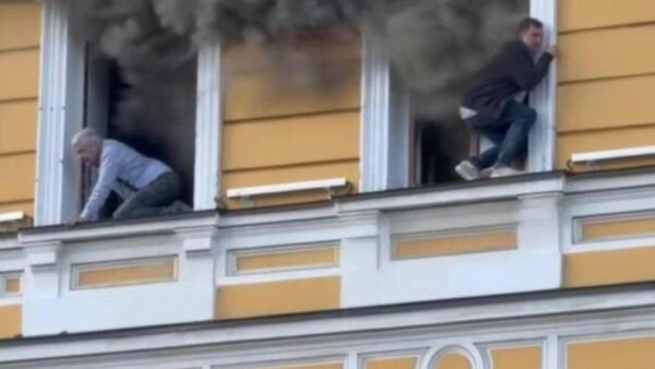 Наслідки удару безпілотника по будівлі НАН України в Києві