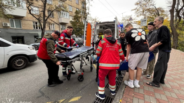 Наслідки атаки БпЛА в Печерському районі Києва