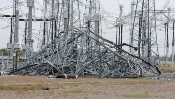 Зупинений громадський транспорт Києва через відсутність електроенергії