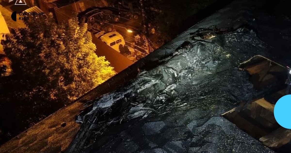 Місце падіння уламків БпЛА та пожежі в Києві