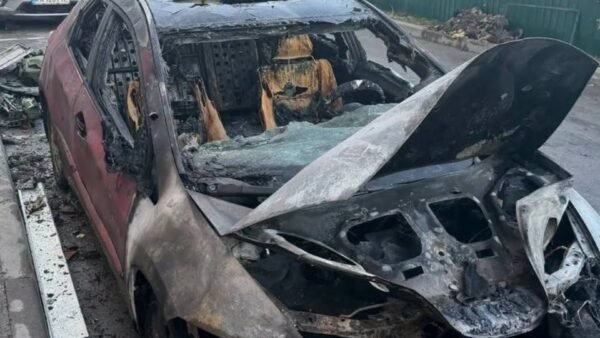 Пожежа у житловому будинку в Солом'янському районі Києва після атаки безпілотника