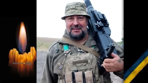 Портрет старшого сержанта ЗСУ Сергія Меля
