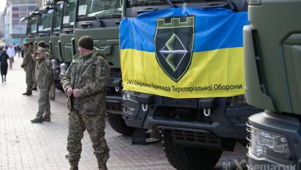 Гроші на оборону та відновлення Києва