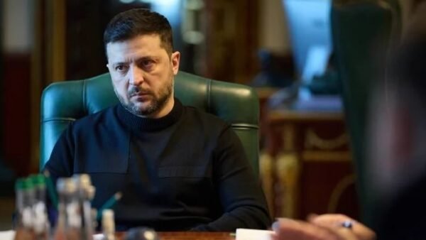 Президент Володимир Зеленський на селекторній нараді