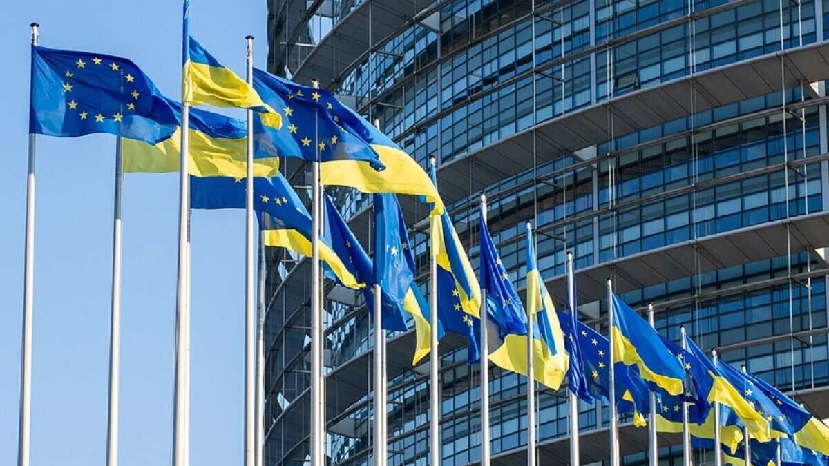 Президент України Володимир Зеленський та президентка Європейської комісії Урсула фон дер Ляєн